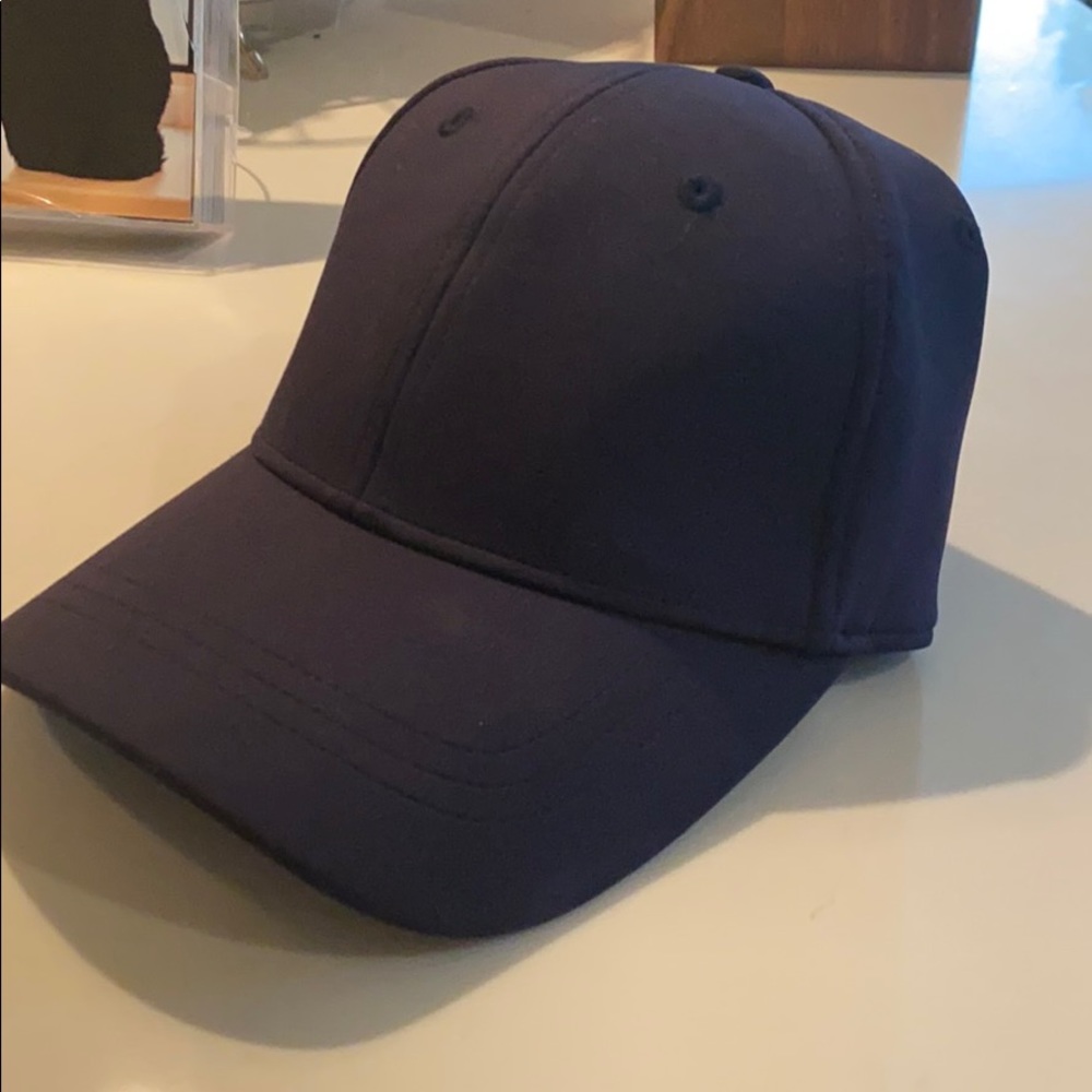 Lululemon hat